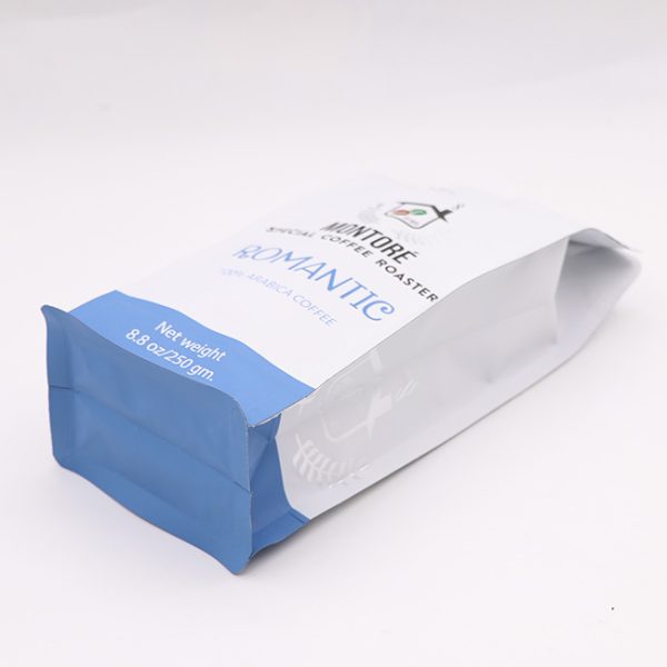 Sustainable coffee pouches for organic coffee roasters and wholesale suppliers